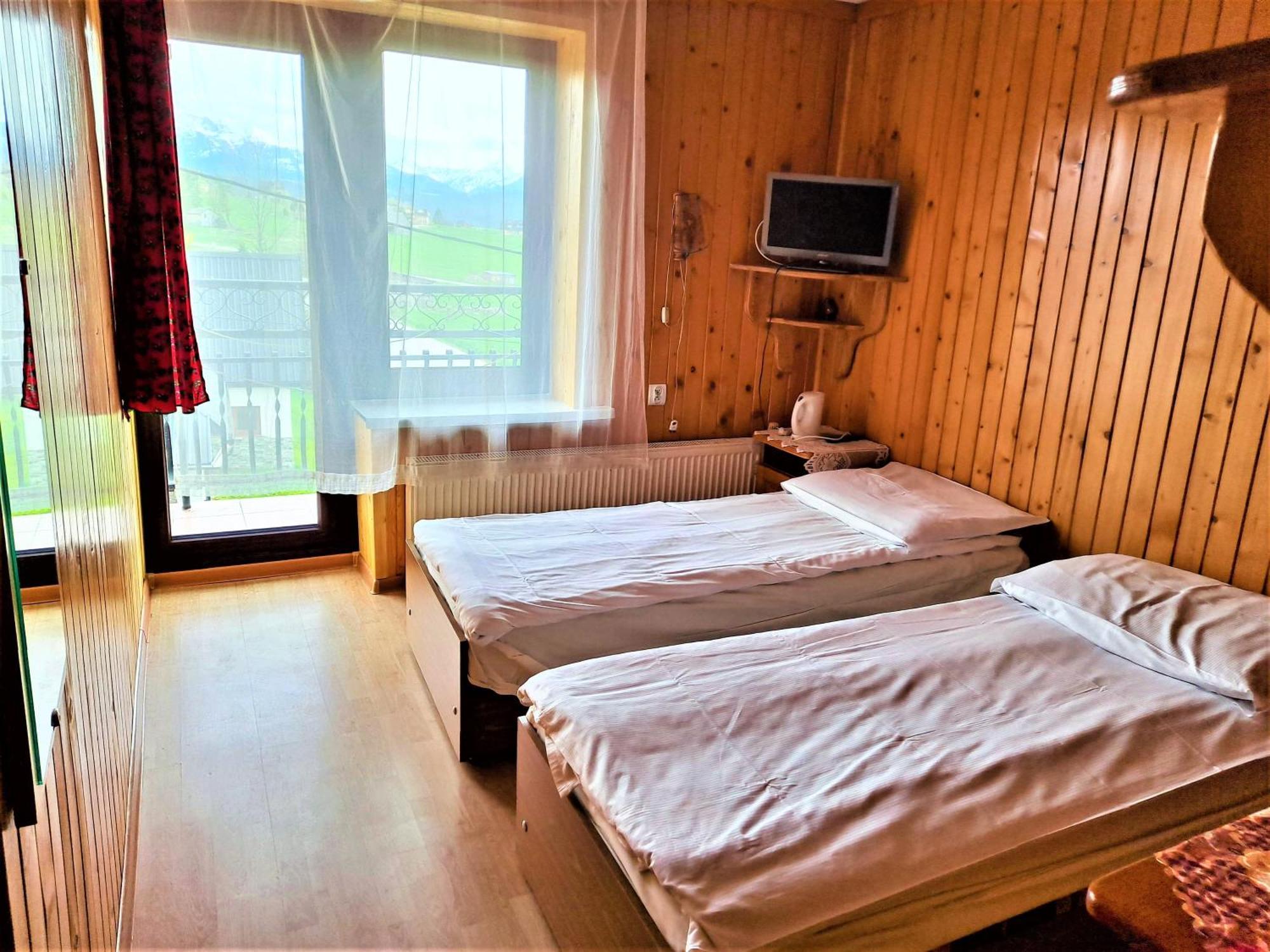 Hotel "Harnas" Zab-Bustryk Zimmer foto