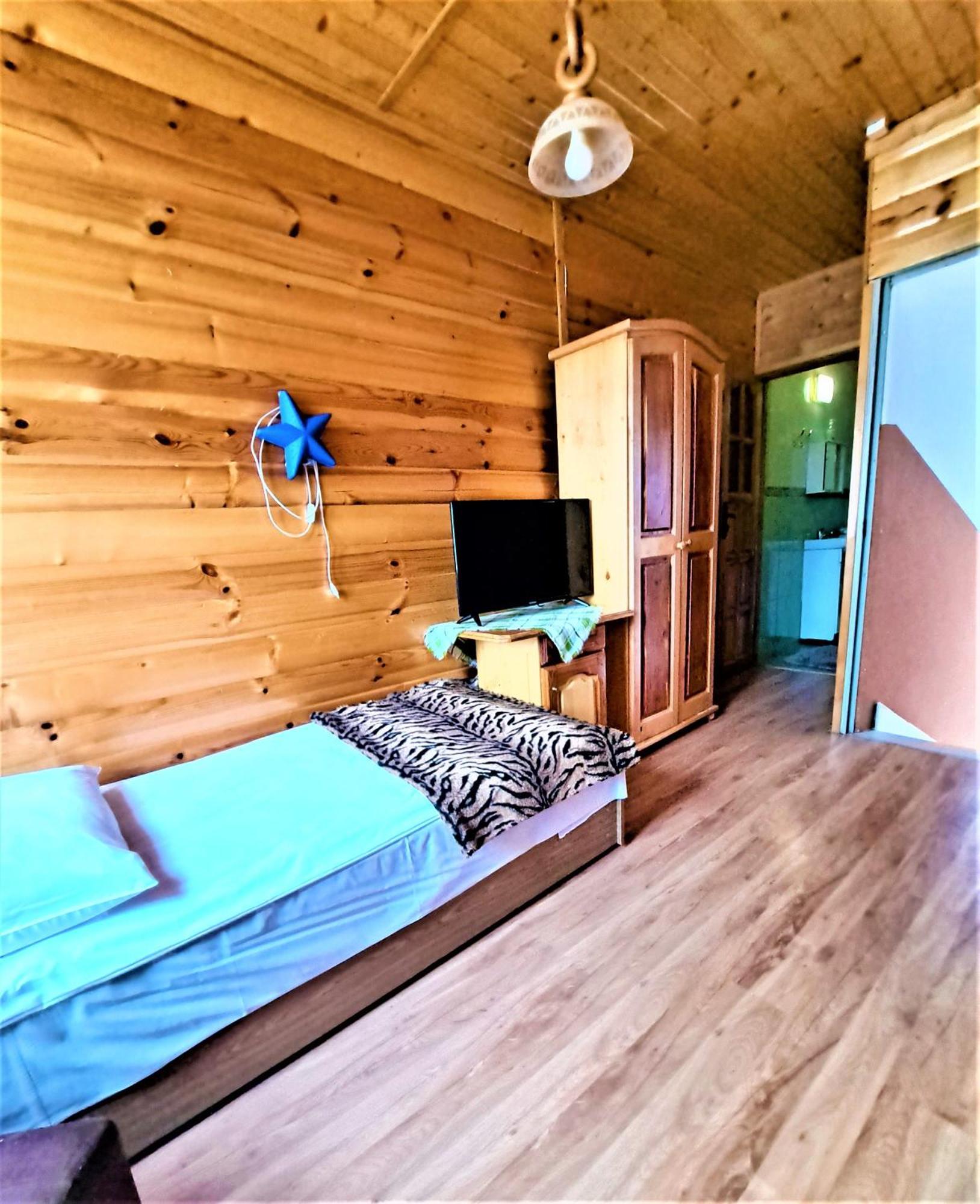 Hotel "Harnas" Zab-Bustryk Zimmer foto